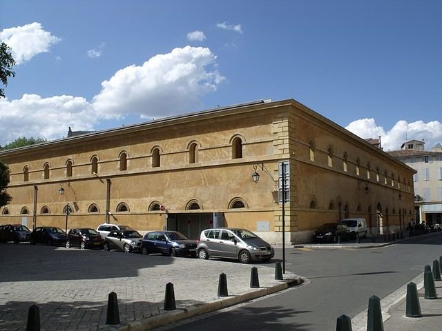 altesGefängnis, heute Annex des Cour d‘Appel ; Quelle: Malost, wikimedia