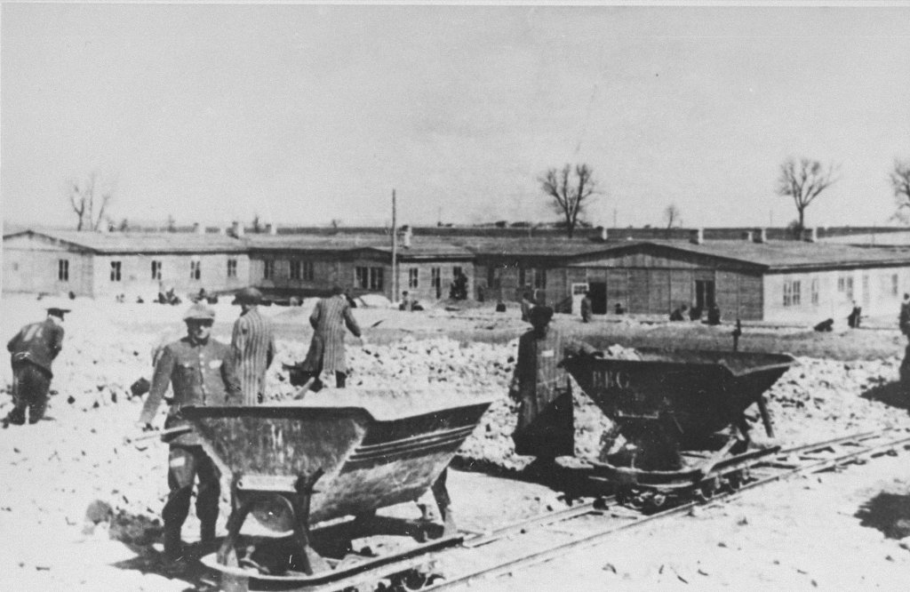 Majdanek, Zwangsarbeiter; Foto: USHMM 50496