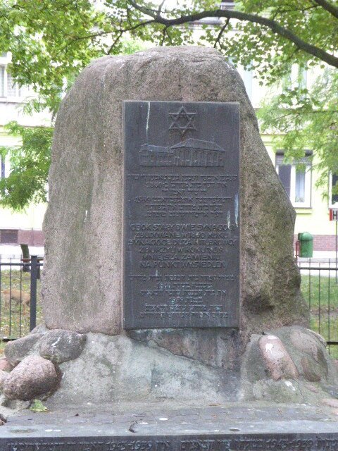 Gedenkstein zerstörte Synagoge von Koło