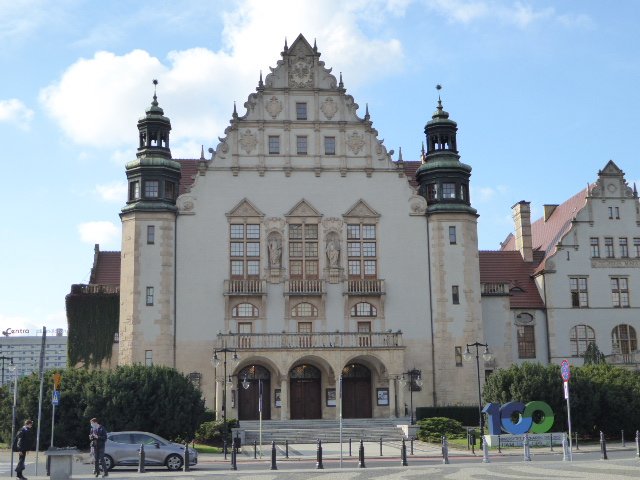 Adam Mickiewicz-Universität, heutiger Zustand