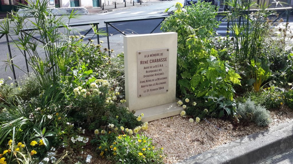 Stele René Chabasse; Quelle: http://resistancefrancaise.blogspot.com