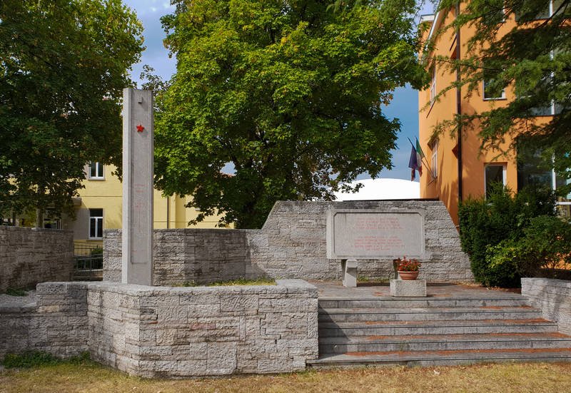 Monumento alla Resistenza in Doberdò del Lago