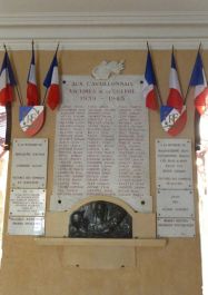 Gedenktafel der Kriegstoten im Rathaus