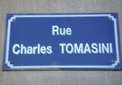 Straße Charles Tomasini