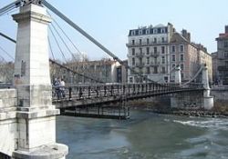 Hängebrücke 'pont supendu'; Quelle: Wikipedia