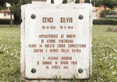 Gedenkstein für Silvio Cenci