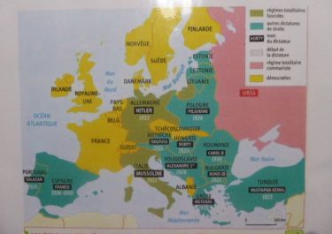 Diktaturen und autoritäre Systeme in Europa ab 1920, 1930; mit frdl. Genehmigung des Museums