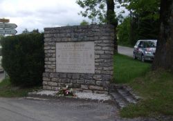 Gedenktafel an getötete Résistants, Saint-Julien-en-Vercors
