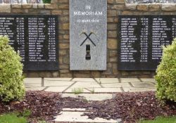 Denkmal für die Opfer der Grubenkatastrophe 