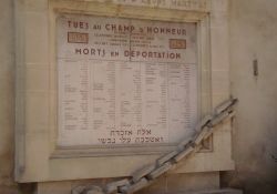 Tafel an der Synagoge