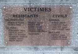 Tafel am Mémorial d'Espenel - zivile Opfer