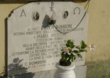 Gedenktafel auf dem Friedhof von Camaiore (Foto: della Mea)