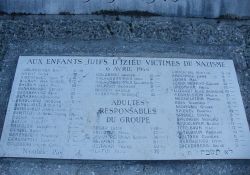 Deportiertendenkmal, Gedenktafel 'Kinder von Izieu'; Quelle: Musée Nantua