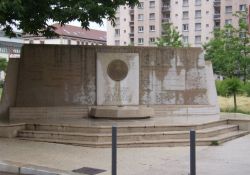 Denkmal 20 erschossene Vercors-Patrioten 