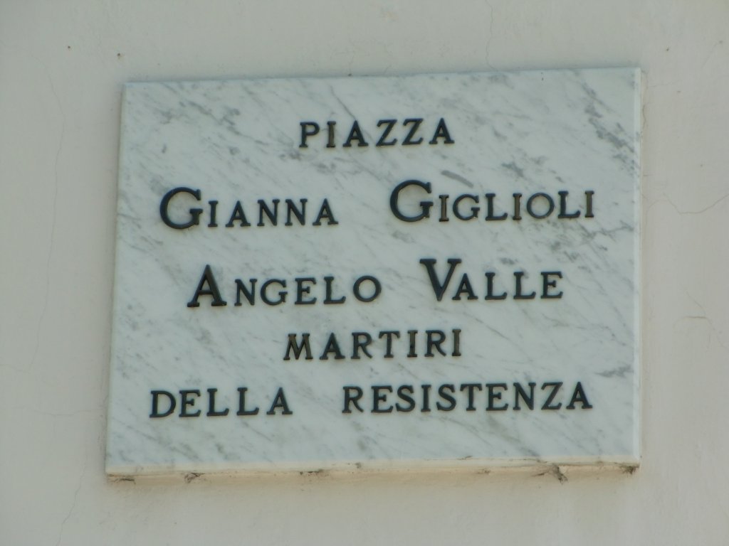 Piazza Gianna Giolioli und Angelo Valle