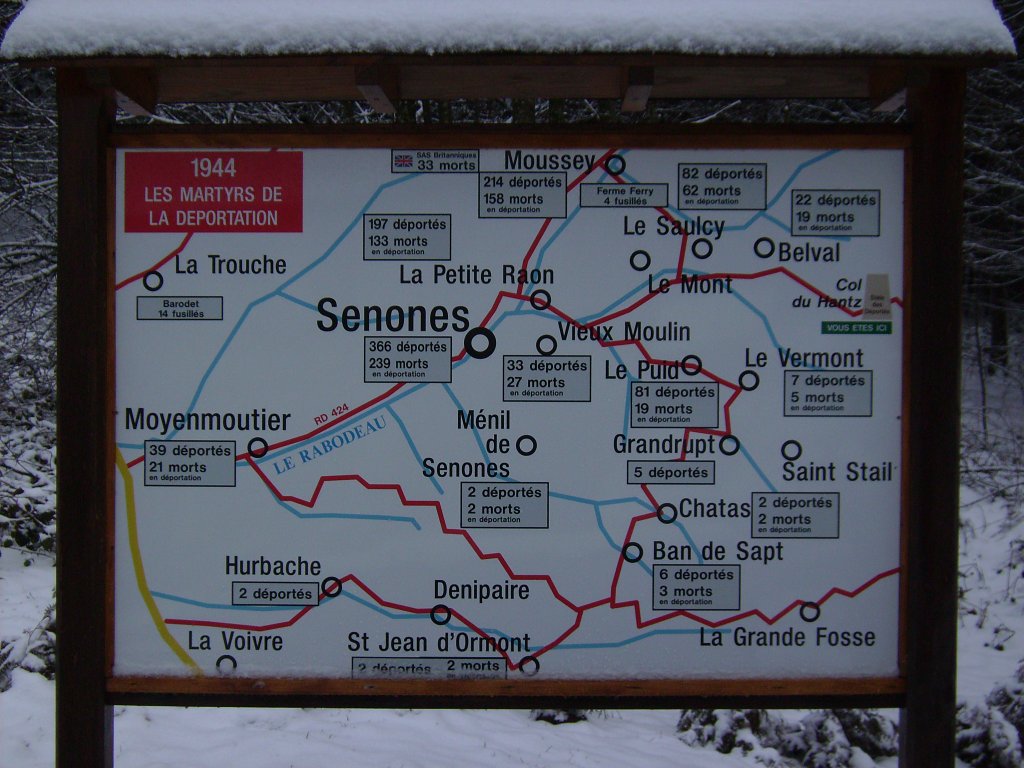 Col du Hantz: Tafel mit Deportationsorten und -opfern