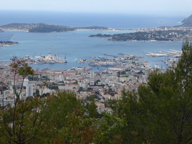 Blick von Mont-Faron auf Toulon