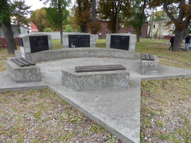 Alter jüdischer Friedhof nach Neugestaltung
