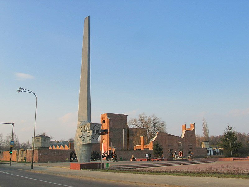 Obelisk; Quelle: wikimedia CC BY-SA 2.5