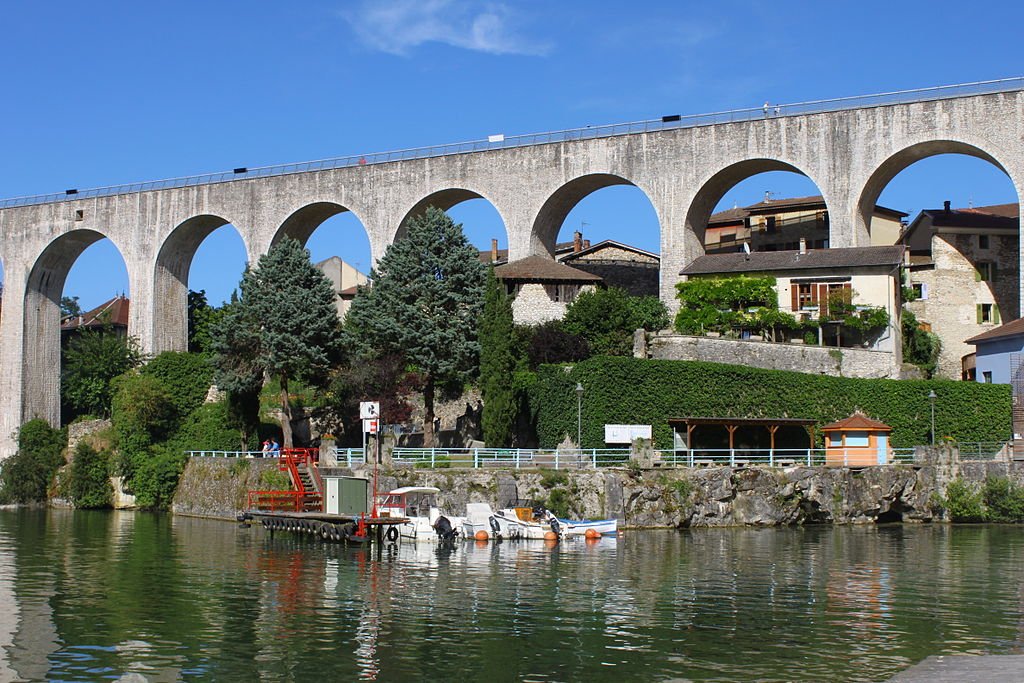 Saint-Nazaire-en-Royans: Aquädukt