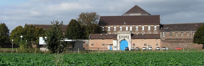 ehem. Gefängnis Loos; Quelle: Wikipedia ehem. Gefängnis Loos; Quelle: Wikipedia