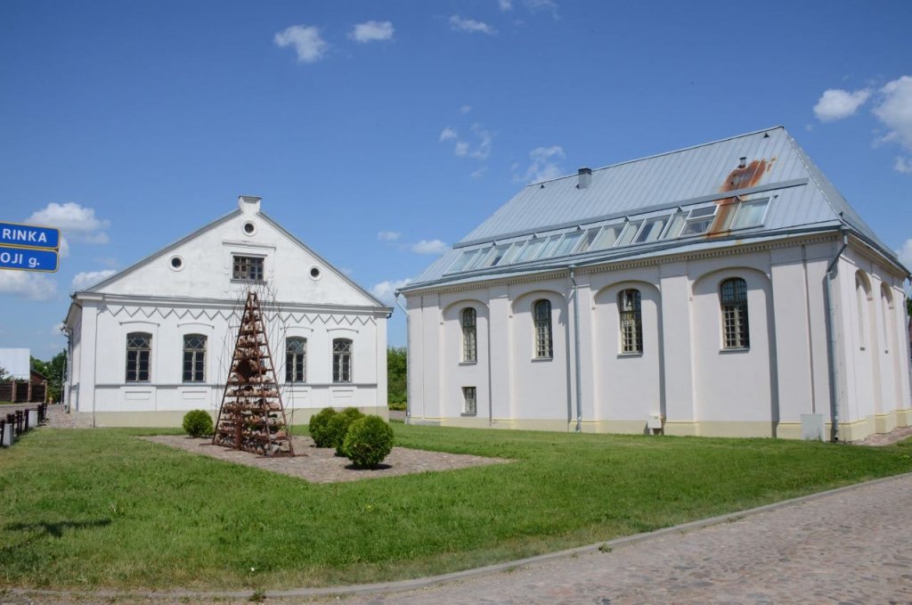 Synagogenkomplex am Alten Marktplatz mit Mahnmal