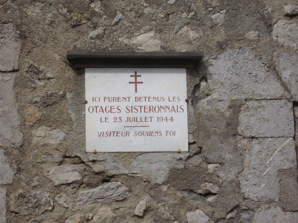 Gedenktafel Geiseln aus Sisteron, Zitadelle