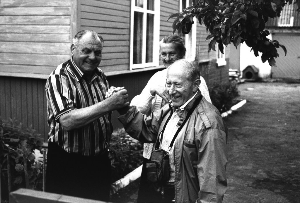 Bill Good und Familie Paskowski (1999)