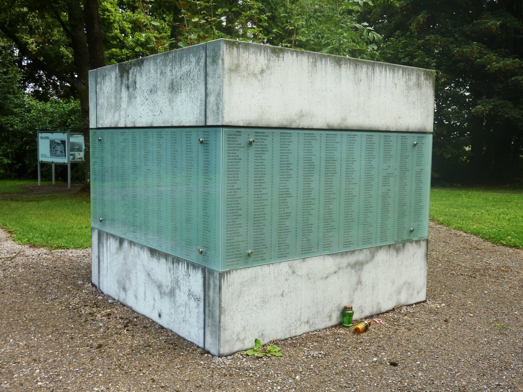 Gedenkstätte Dautmergen mit Namen der Opfer
