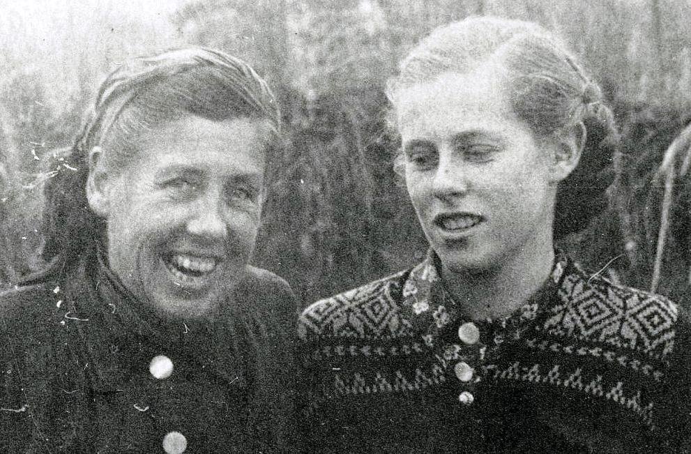 Gerta und Juliane Zarchi 1952 (welt.de)
