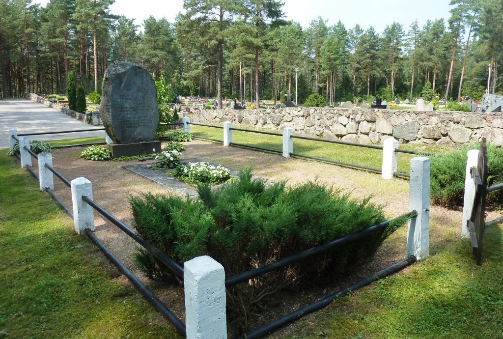 Gedenkstätte am katholischen Friedhof