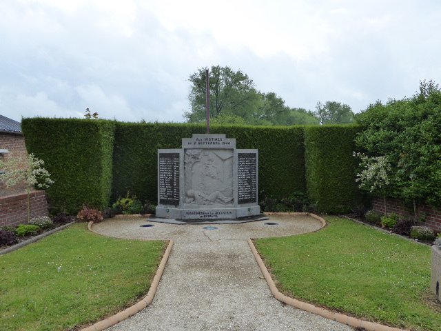 Denkmal der Opfer des Massakers 