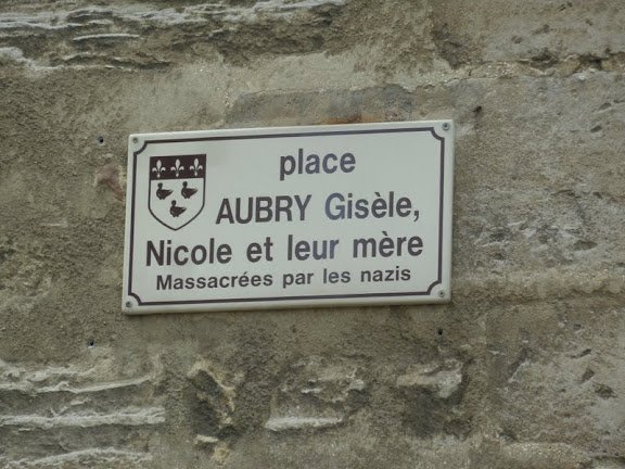 Straßenschild Familie Aubry; Quelle ajpn Laon 