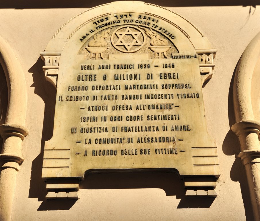 Gedenktafel an der Synagoge