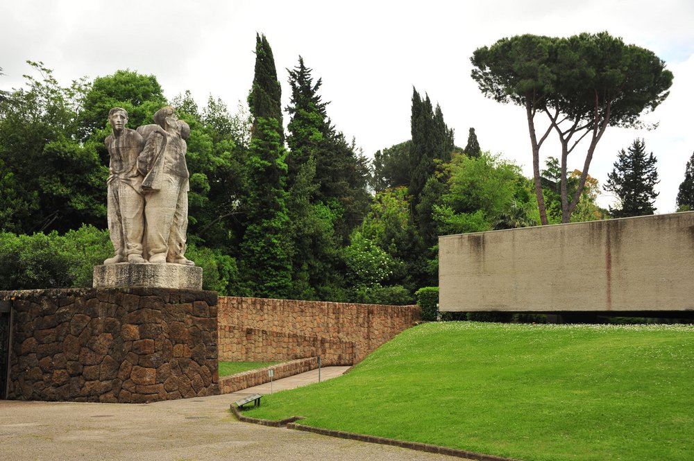 Fosse Ardeatine - Eingang und Mausoleum