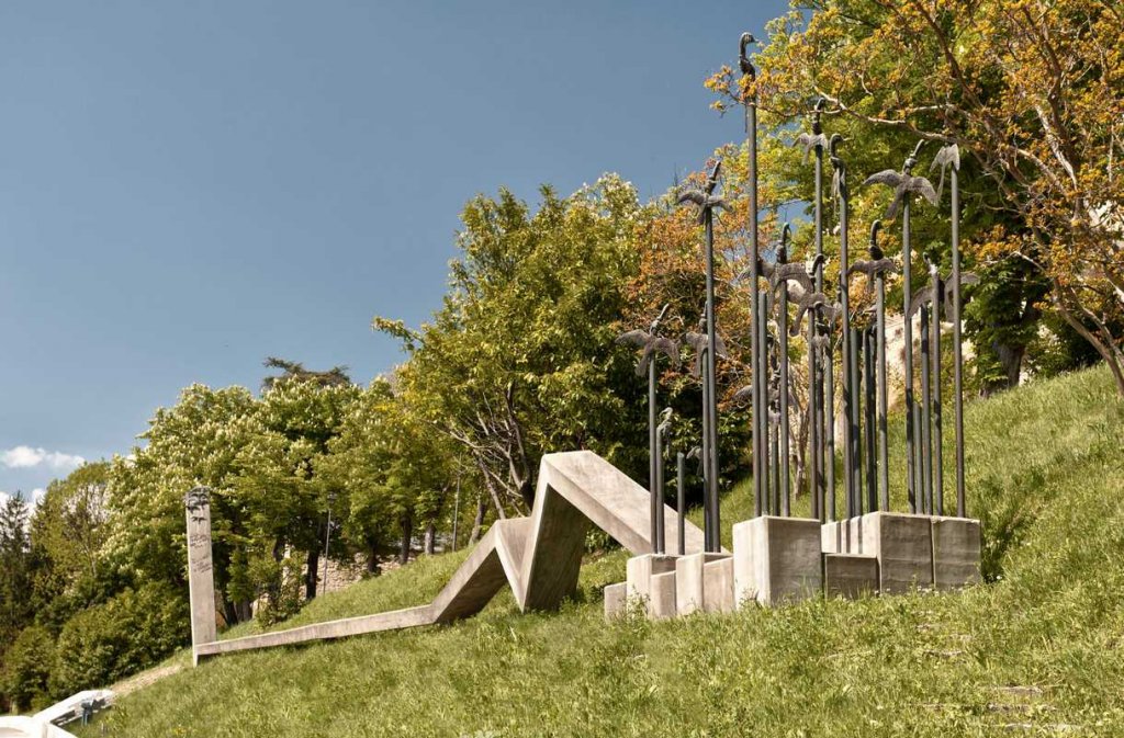 Camerino - Monumento ai martiri della resistenza