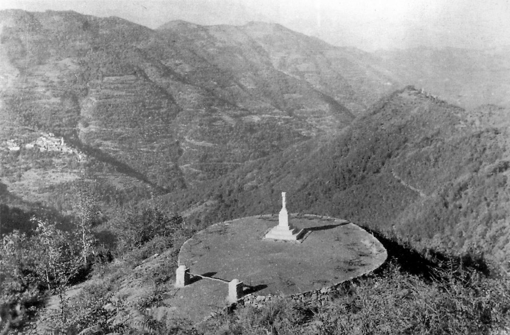 Historische Aufnahme der Gedenkstätte Testico 