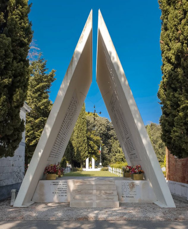 Gedenkstätte auf dem Friedhof San Lazzaro