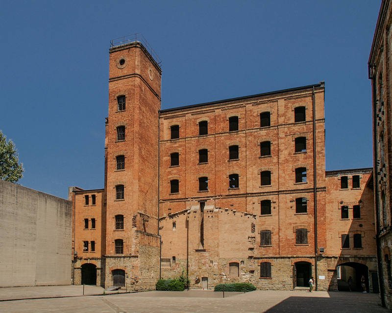 Triest - Das ehemalige Konzentrationslager San Sabba mit dem Platz des abgerissenen Krematoriums