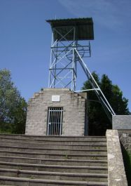 Denkmal „Martyrs du puits de Célas“