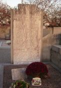 Denkmal auf dem Friedhof (Tafel)