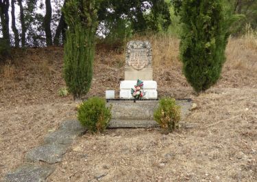 Stele Gaston Laurent; Quelle: memorialgenweb, Gérard Doucet, CC BY-NC-SA 2.0