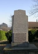 Stele der F.U.J.-Kämpfer nahe Château/Schloss; © maquisdelain.org