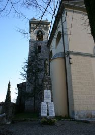 Denkmal an der Klosterkirche (Foto: Baldini)