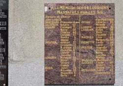 Gedenktafel an Moselaner/innen in Oradour; © Martin Graf