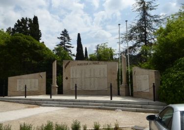 Totendenkmal Friedhof Saint-Laurent