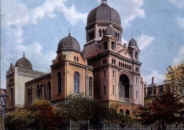 1939 zerstörte Große Synagoge; Quelle: wikimedia commons 3.0 Unported