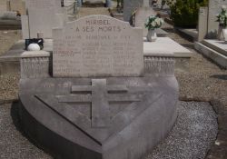 Totentafel Résistants und FFI (Friedhof)