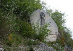 Skulptur „Den Märtyrern des Vercors“, Vassieux-en-Vercors